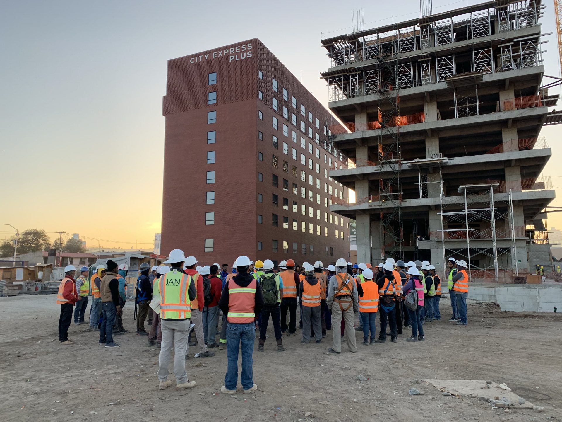 Comercial – JAN Constructora